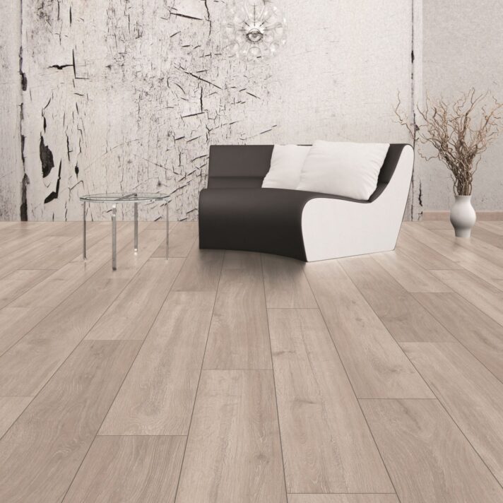 In situ image of Rockford Oak Laminate flooring in a modern living room