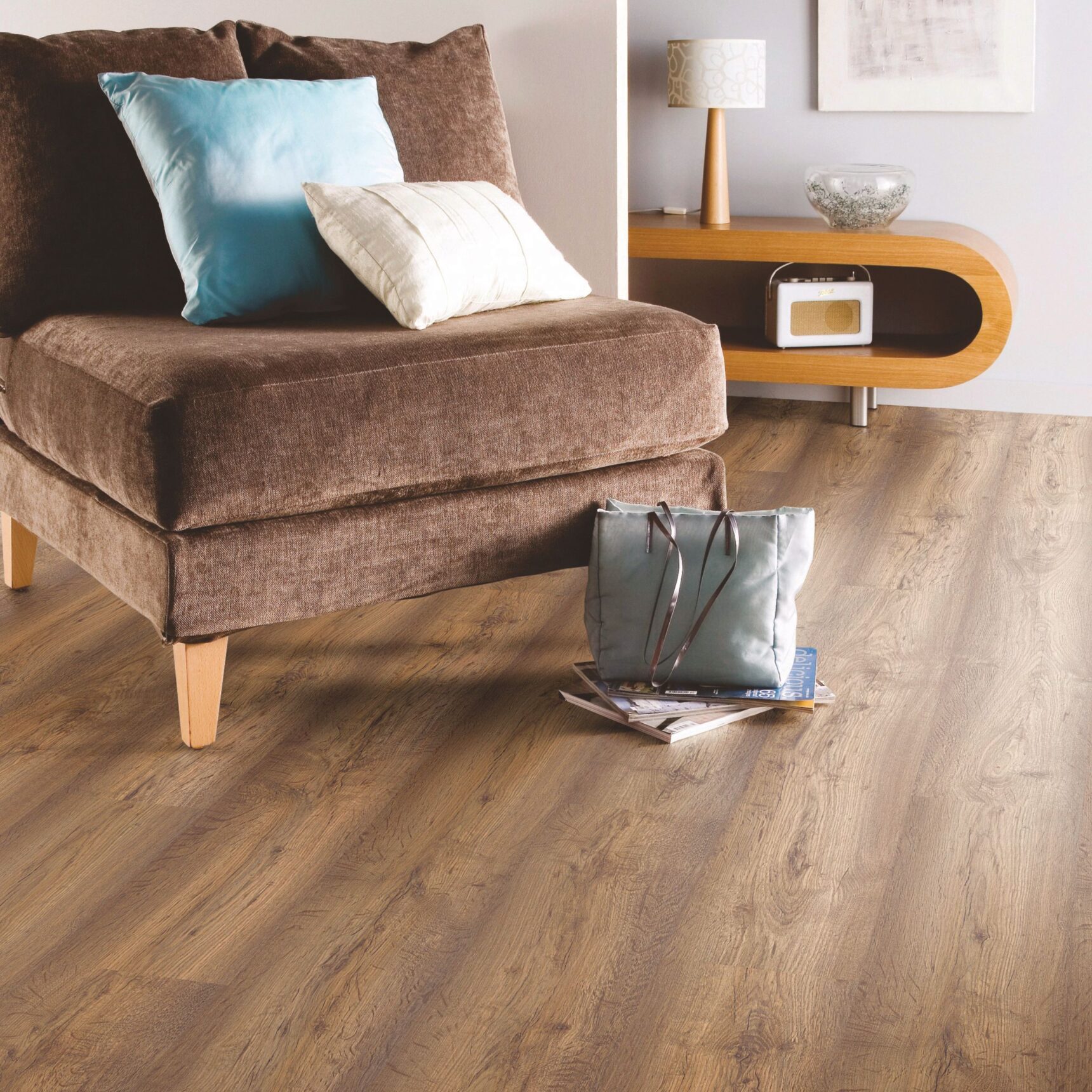 In situ image of Modena Oak laminate flooring in a modern living room